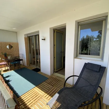 T3 Avec Terrasse, Parking Et Wifi A - Fr-1-374-163 Appartement *