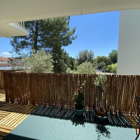 Apartmán T3 Avec Terrasse, Parking Et Wifi A - Fr-1-374-163 Arcachon
